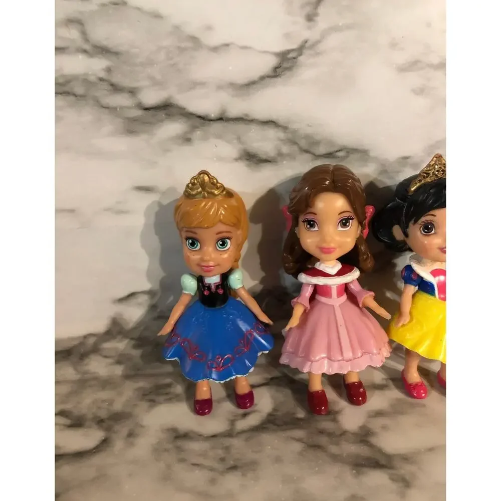 4 Disney Poseable Princess dolls